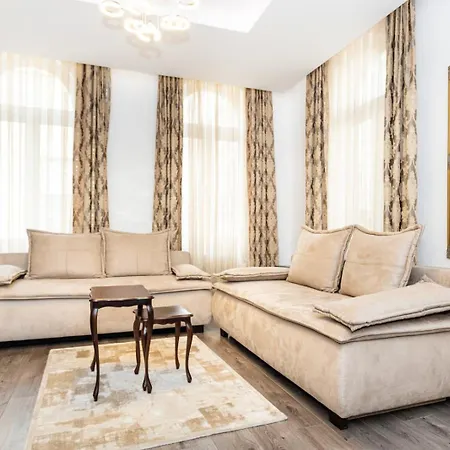 Apartment Center
